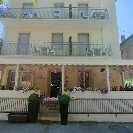 Hotel Eriale Rimini Eksteriør bilde