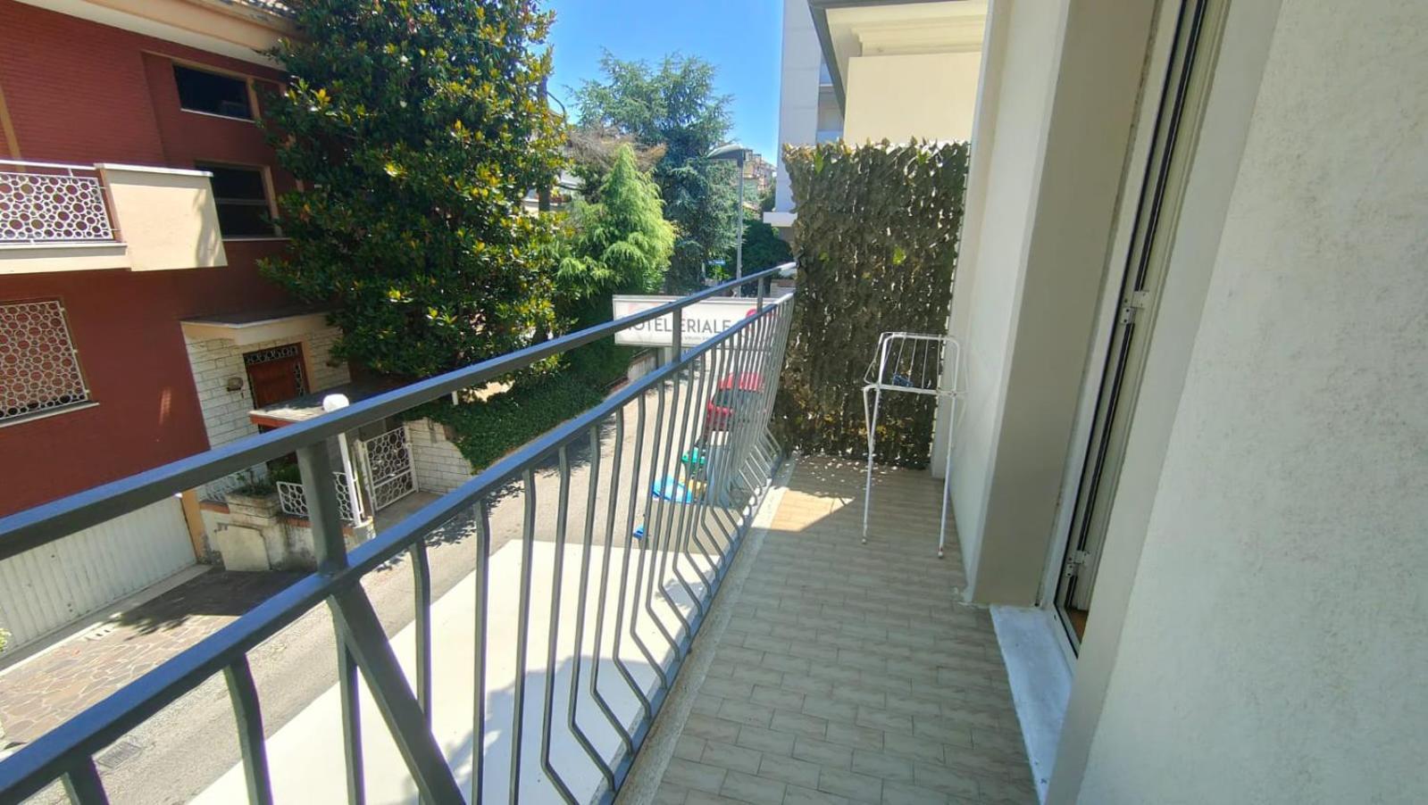 Hotel Eriale Rimini Eksteriør bilde