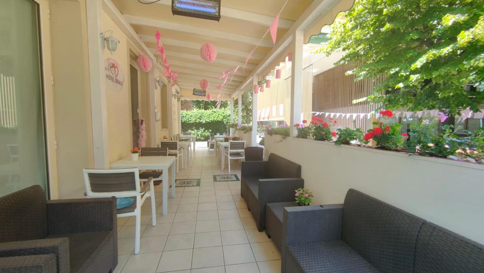 Hotel Eriale Rimini Eksteriør bilde