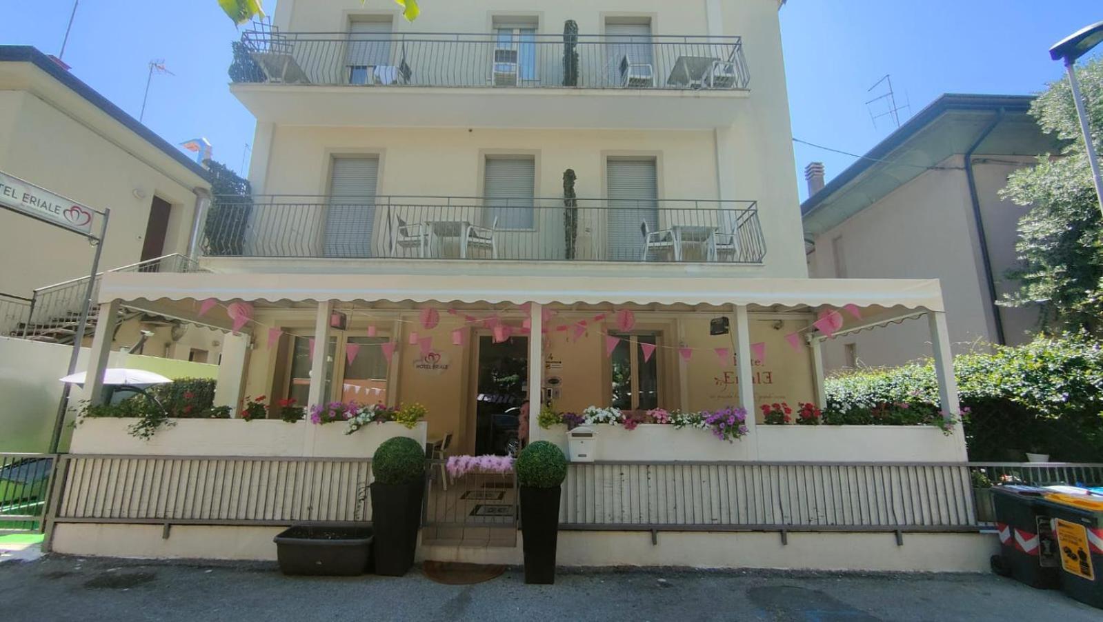 Hotel Eriale Rimini Eksteriør bilde
